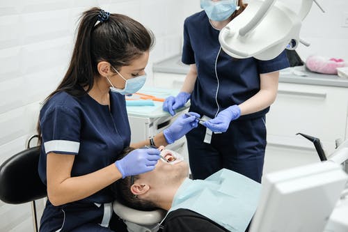 A Dentist You Can Trust: Important Traits to Look For